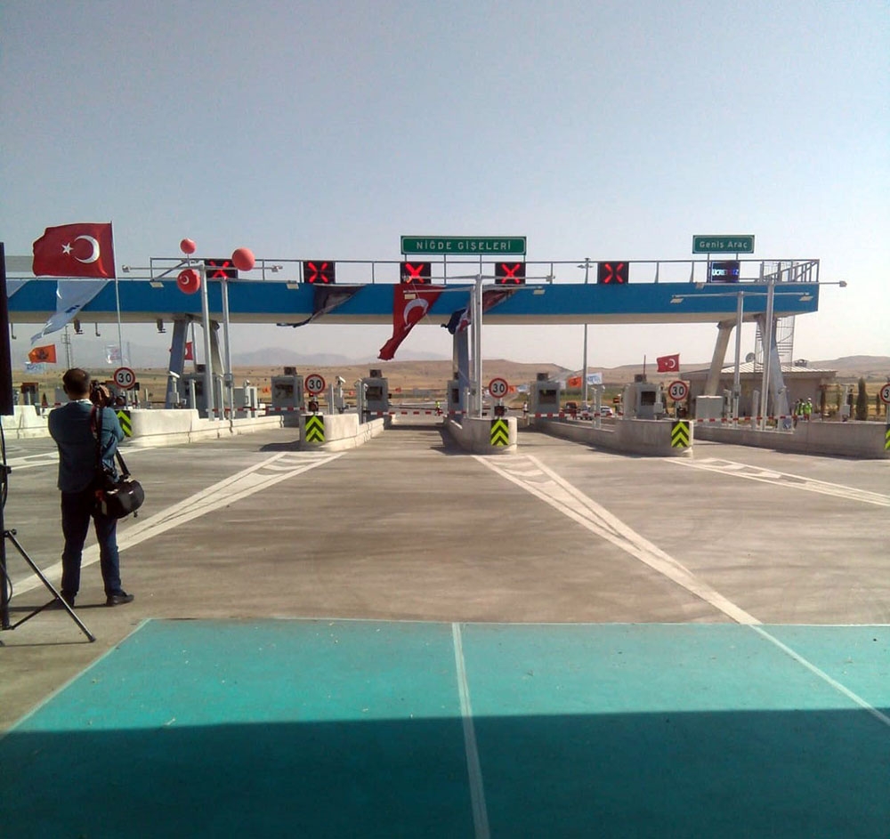 Ankara-Niğde otoyolu açıldı