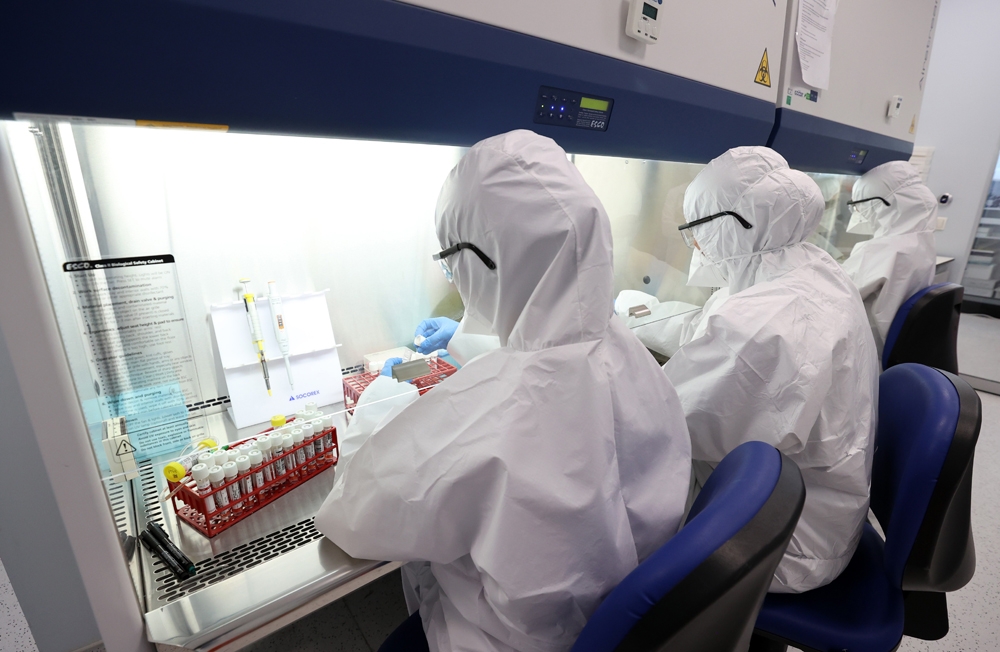 Ankara Şehir Hastanesinde Covid-19 teşhis ve tedavi süreçleri görüntülendi