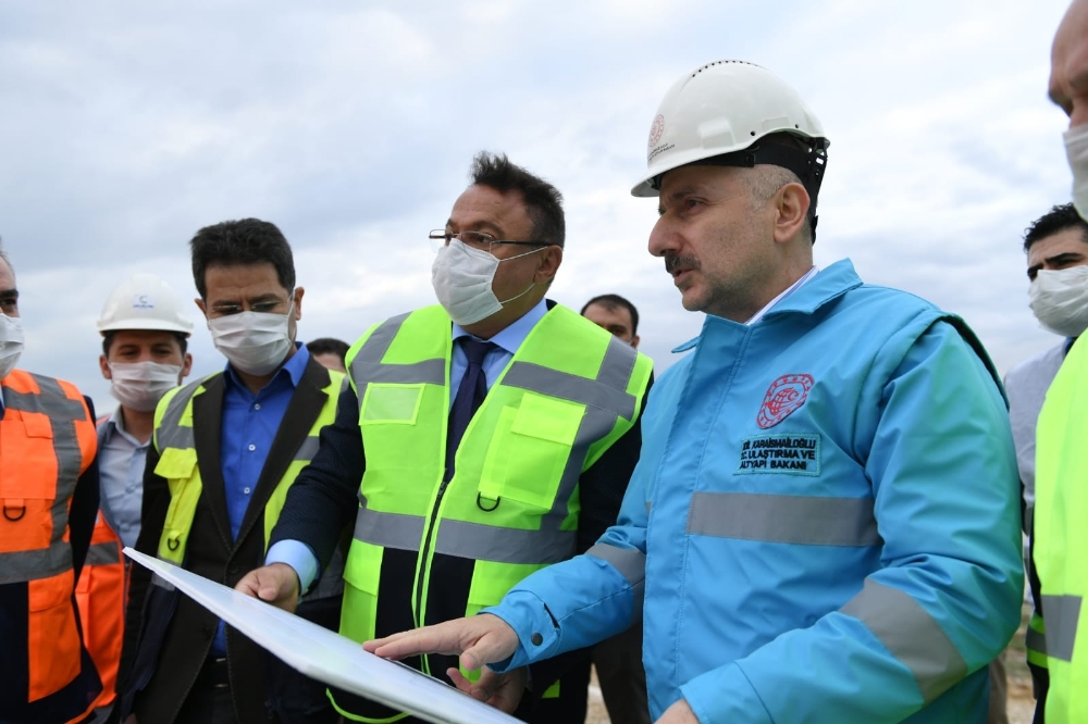 Ankara-Sivas YHT hattını 2020 yılı içerisinde hizmete almayı planlıyoruz