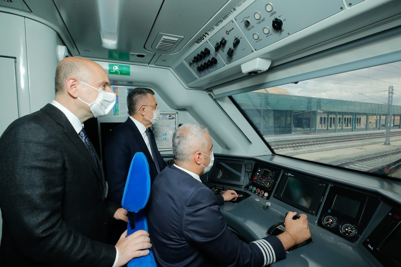 “Ankara-Sivas Yüksek Hızlı Tren projesinde çalışmaların tamamlanmak üzere”