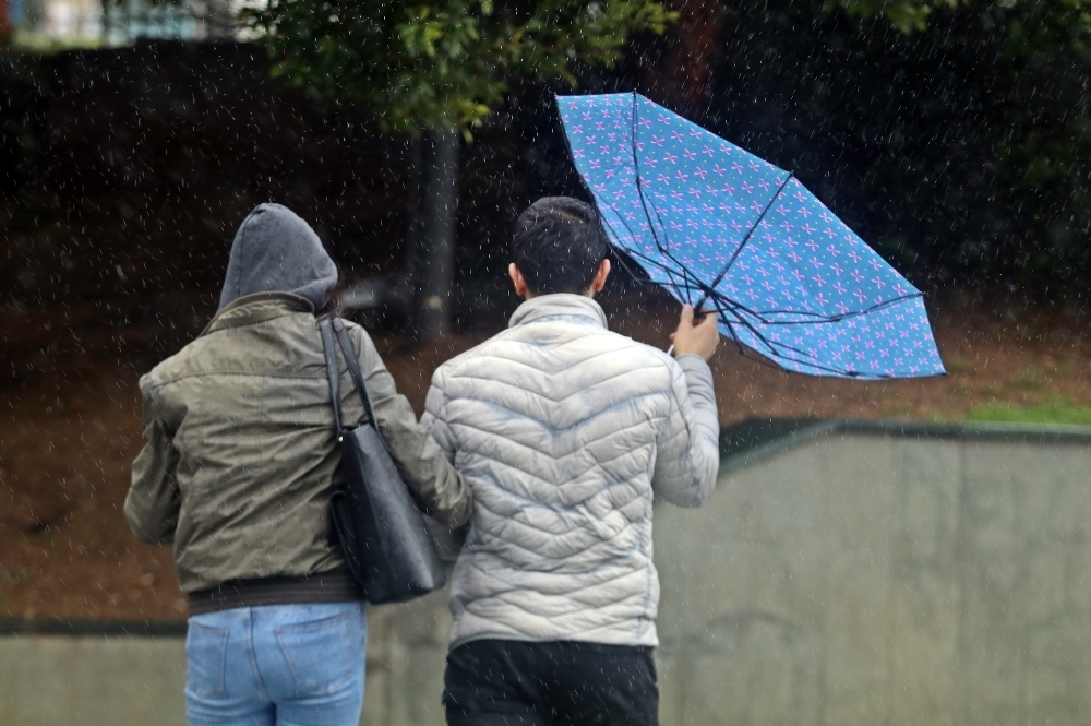 Ankara Valiliğinden kuvvetli fırtına uyarısı