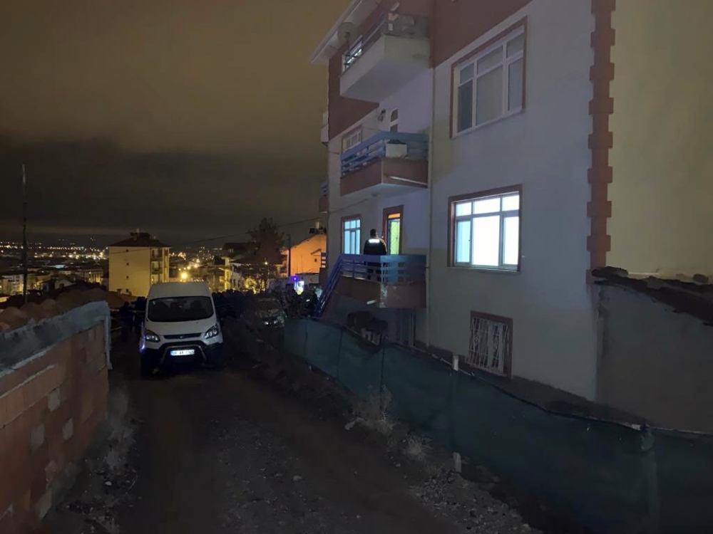 Ankarada Dehşet: Bebeğinin Yanında Öldürülmüş Olarak Bulundu