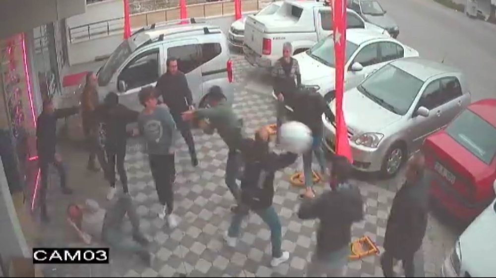 Ankara’da film gibi dükkan baskını