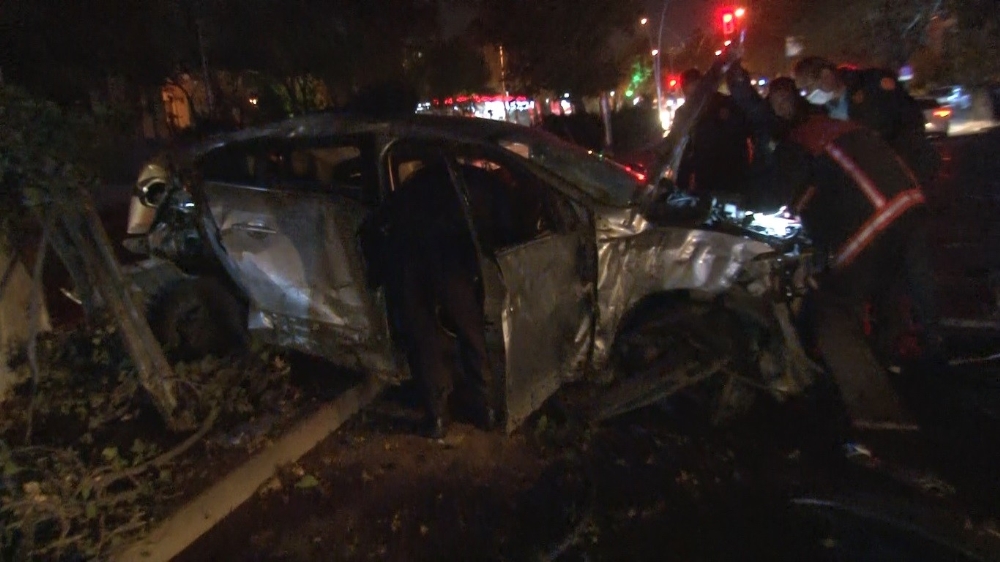 Ankara’da sıkışmalı trafik kazası: 2 yaralı