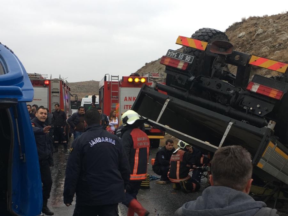 Ankarada Trafik Kazası: 1 Ölü