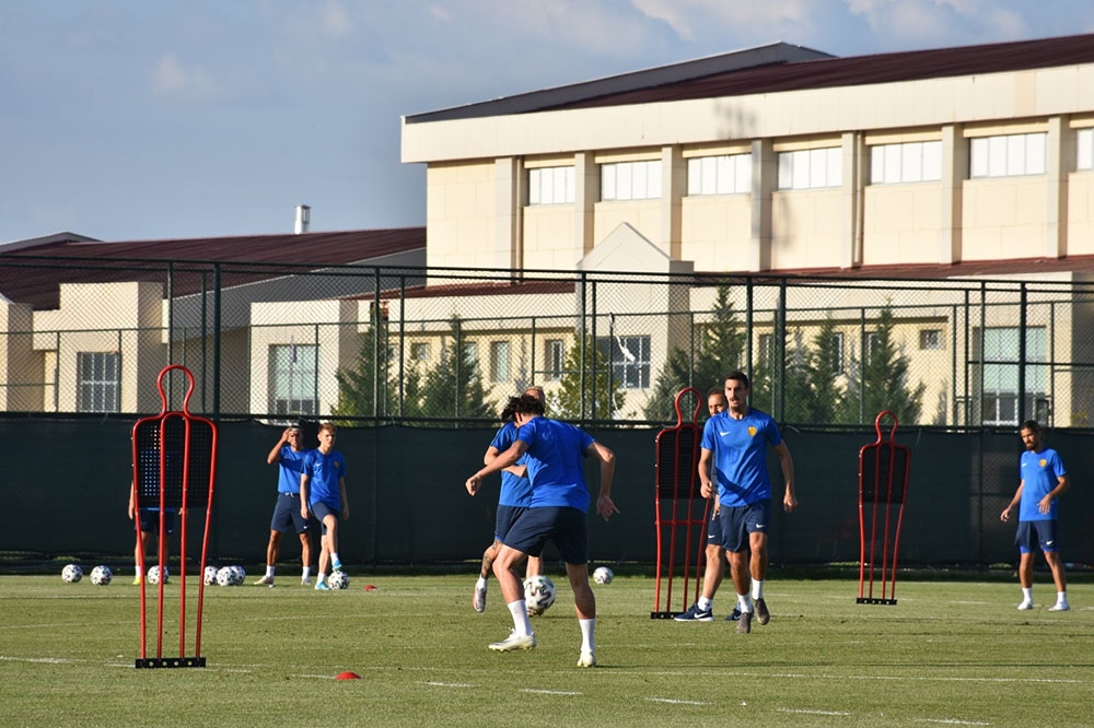 Ankaragücü günü tek antrenmanla tamamladı