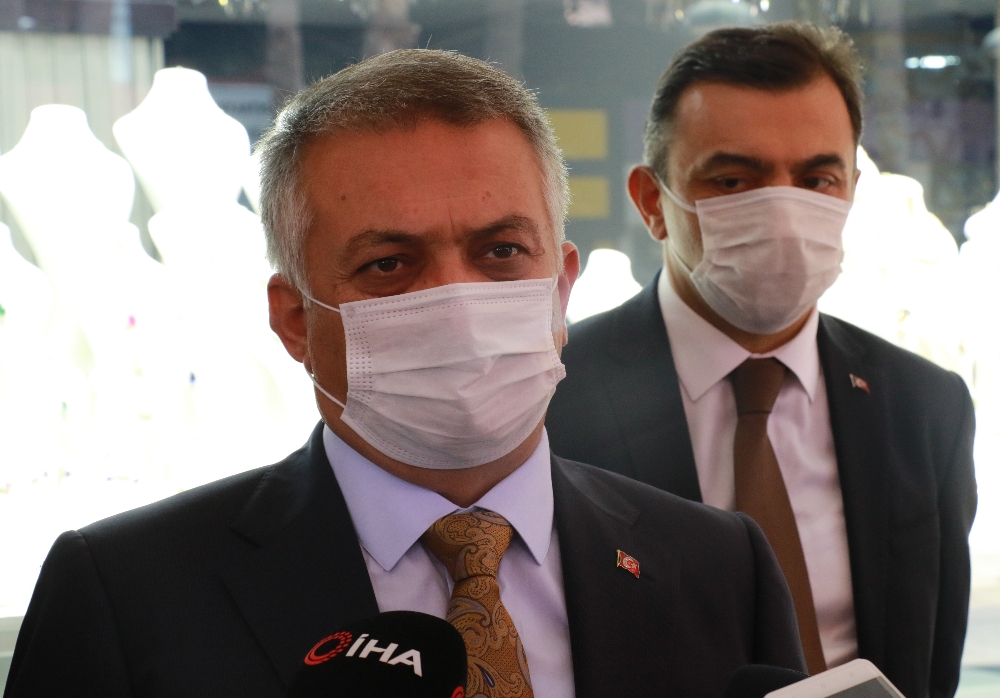 Antalya Valisi Yazıcı’dan dünyaya davet: “İç huzurla bu şehre gelebilirsiniz”
