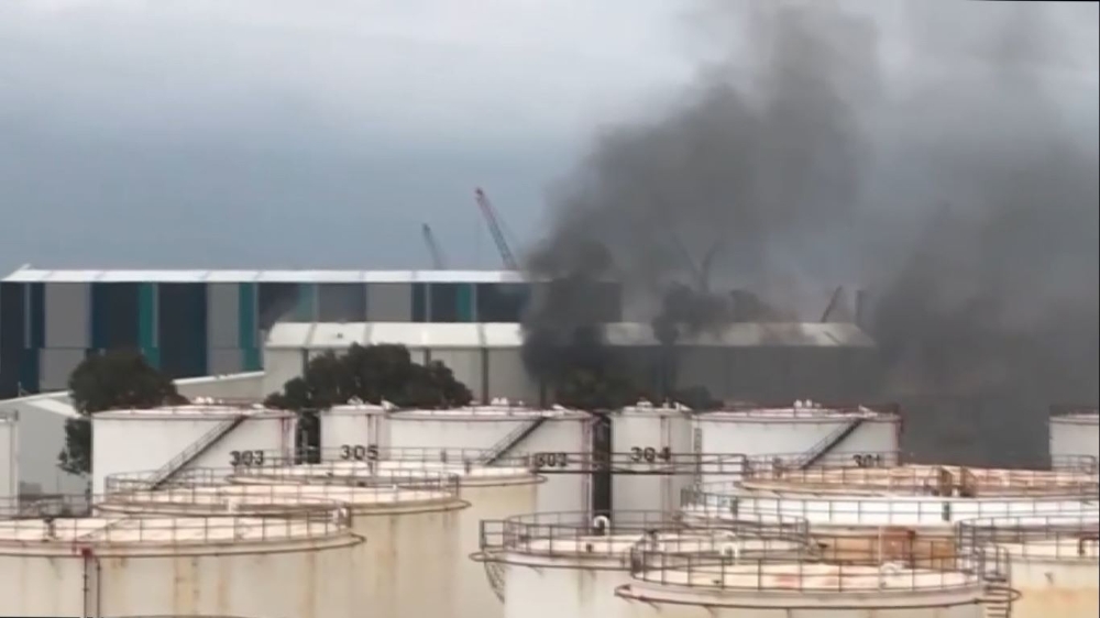 Antalya’da gemi yapım atölyesinde çıkan yangın maddi zarara neden oldu