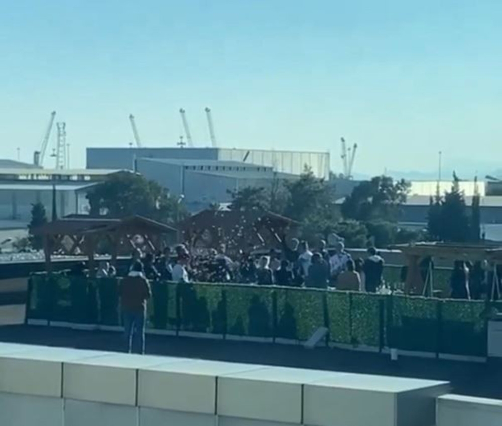 Antalya’da korona partisine polis baskını: 20 kişiye 63 bin lira ceza