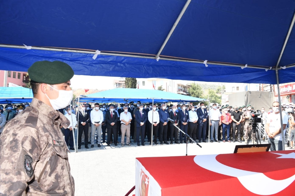 Antalya’nın özel harekat şehidi toprağa verildi