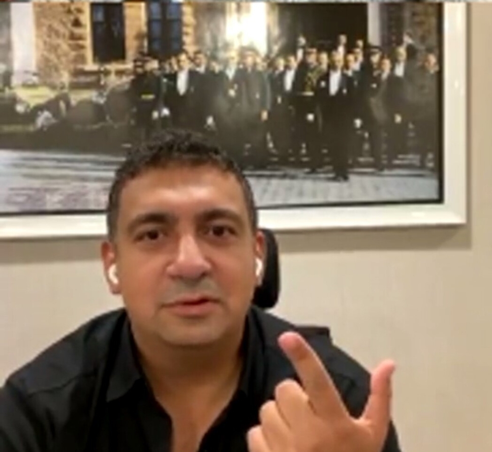 Antalyaspor Başkanı Ali Şafak Öztürk istifa ettiğini açıkladı
