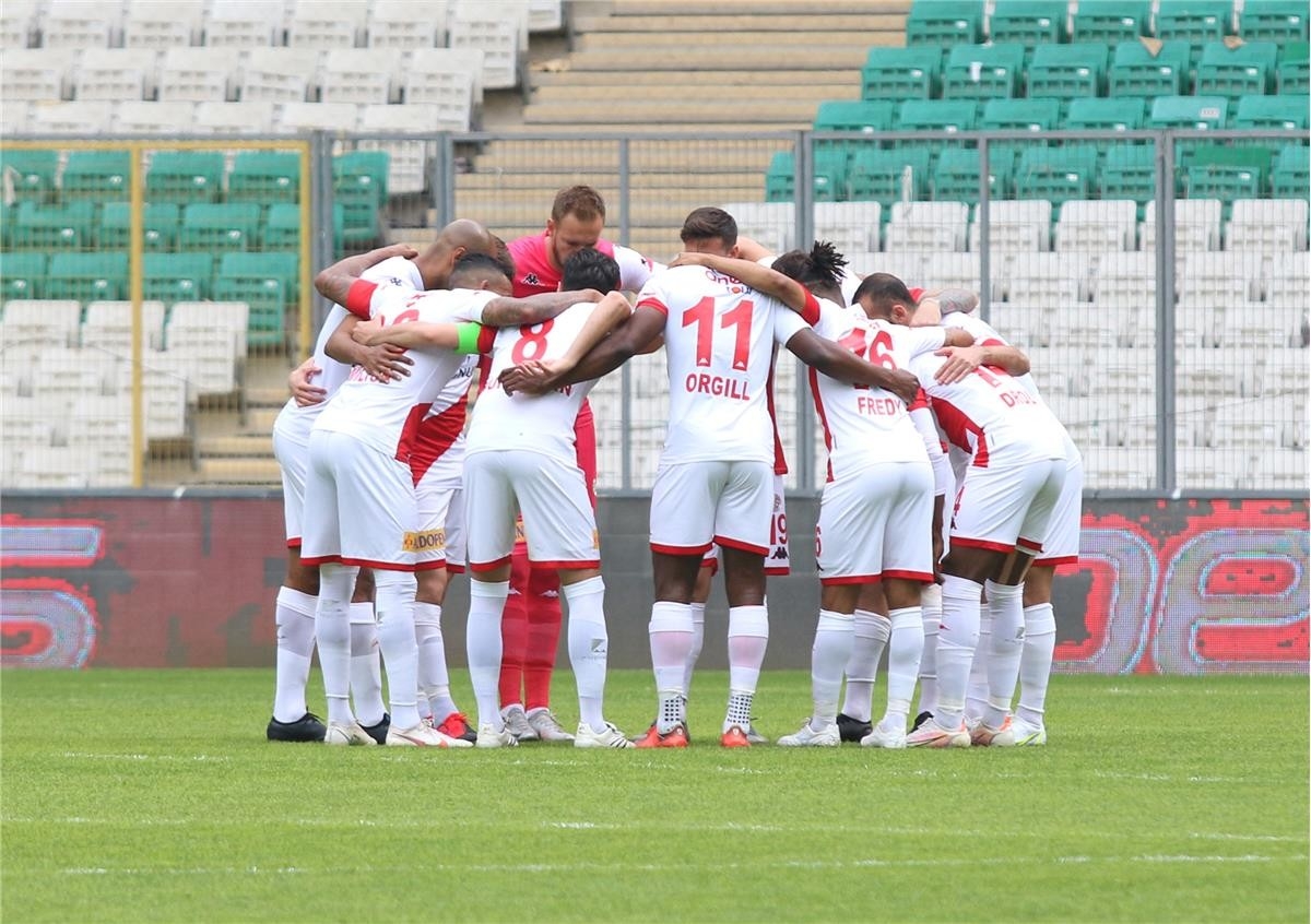 Antalyaspor beraberliğe abone