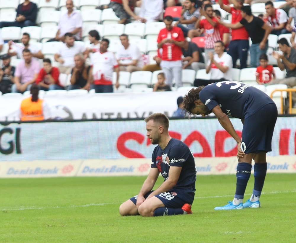 Antalyasporun İlk Yarı Karnesi