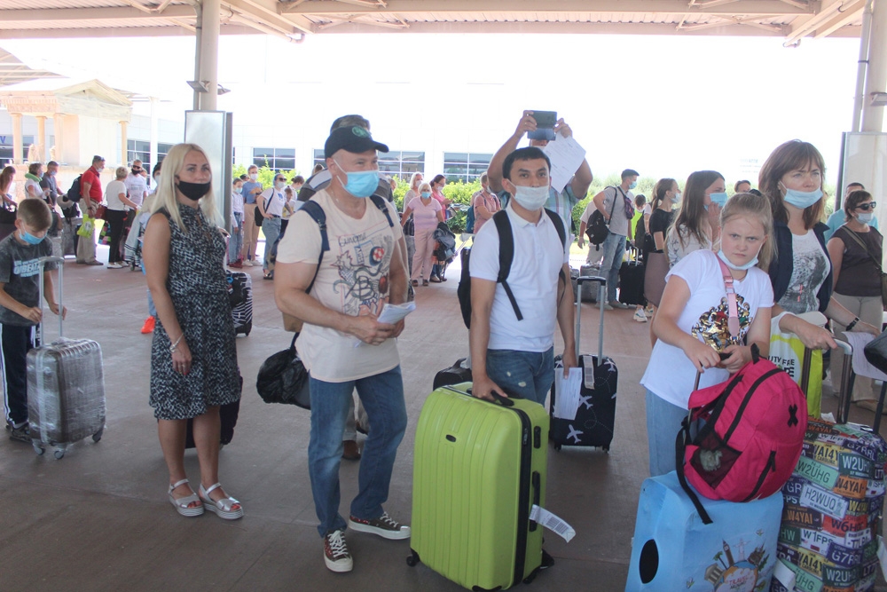 Antalya’ya Rus turist akını