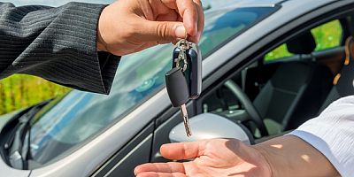 Araba satışlarında yeni dönem! Bakanlık harekete geçti...