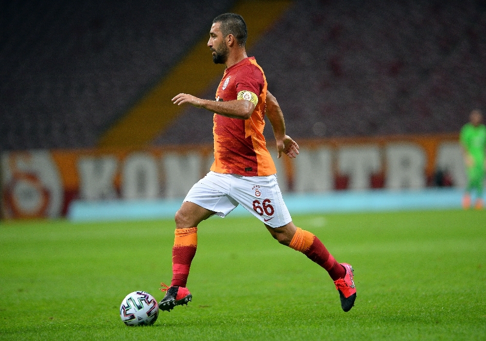 Arda Turan, Rangers maçı kadrosuna alınmadı