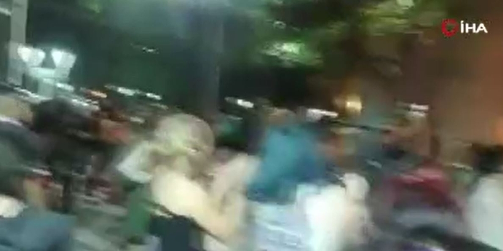 Arjantin’de kadın cinayetini protesto eden göstericiler valilik binasını yaktı