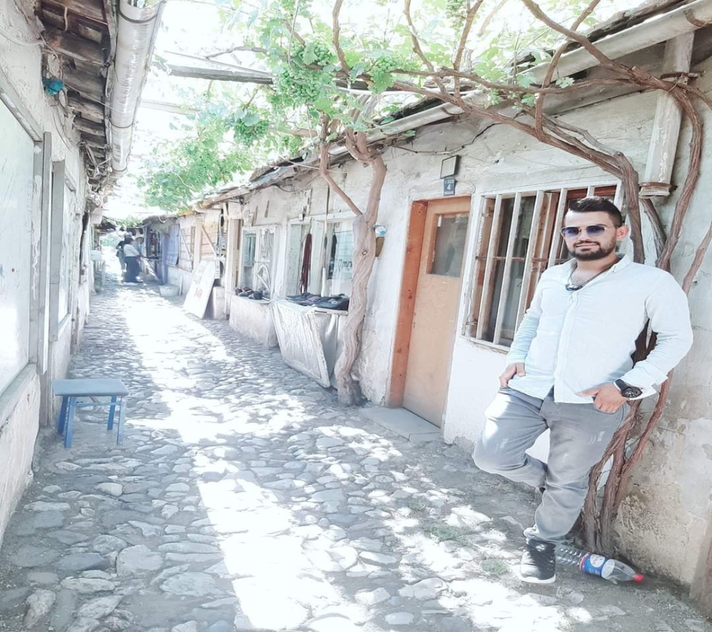 Arkadaşların tabanca ile oyunu kanlı bitti: 1 ölü