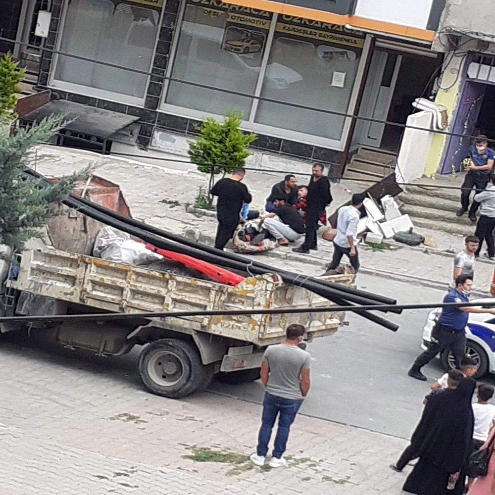 Arnavutköy’de güpegündüz silahlı saldırı
