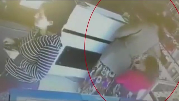 Arnavutköy’de şüphe üzerine durdurulan kadınlar telefon hırsızı çıktı