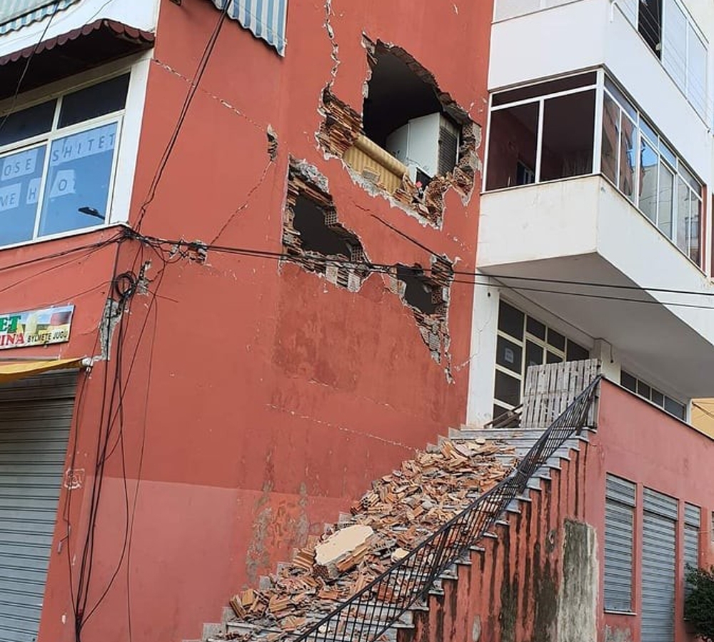 Arnavutlukta Depremde Ölü Sayısı 47 Oldu