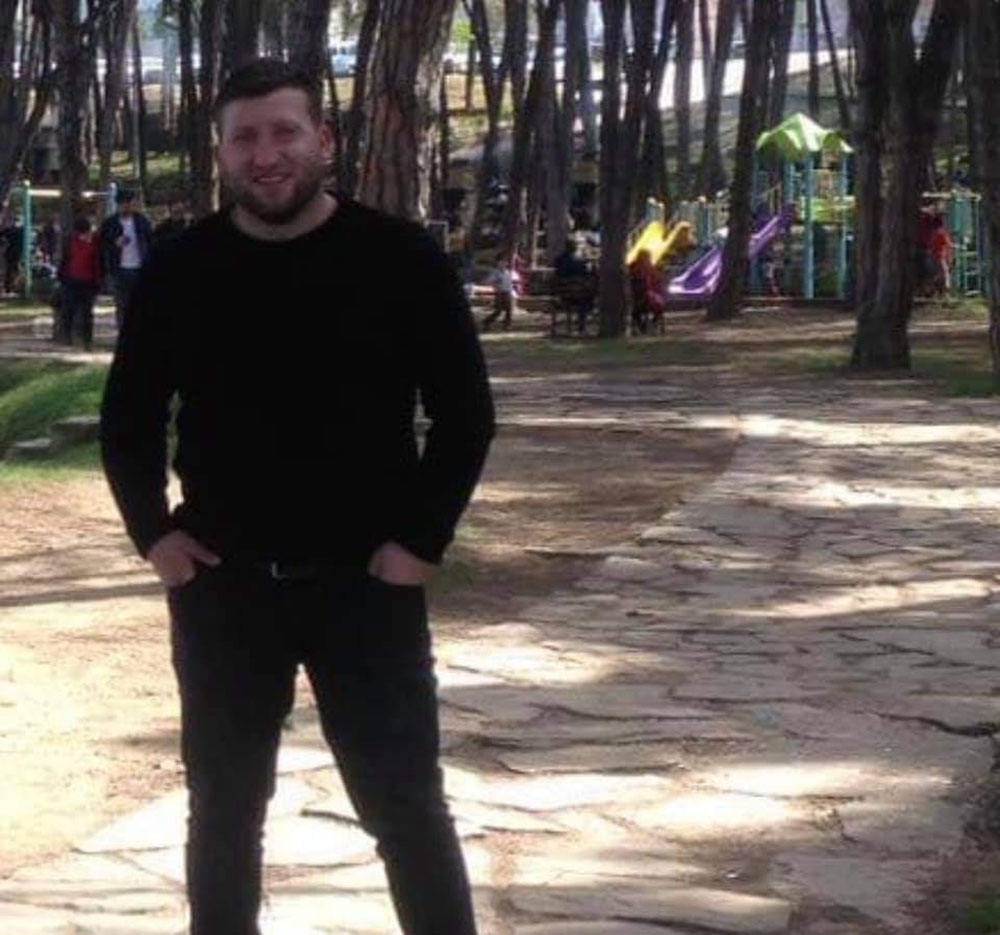 Artvin’de iş makinesi dereye düştü, operatör hayatını kaybetti