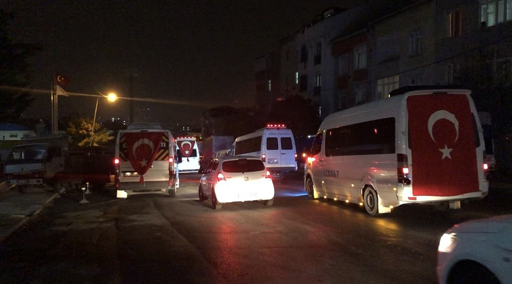 Asker kınasında ceza yediler, uslanmayıp konvoy yaptılar