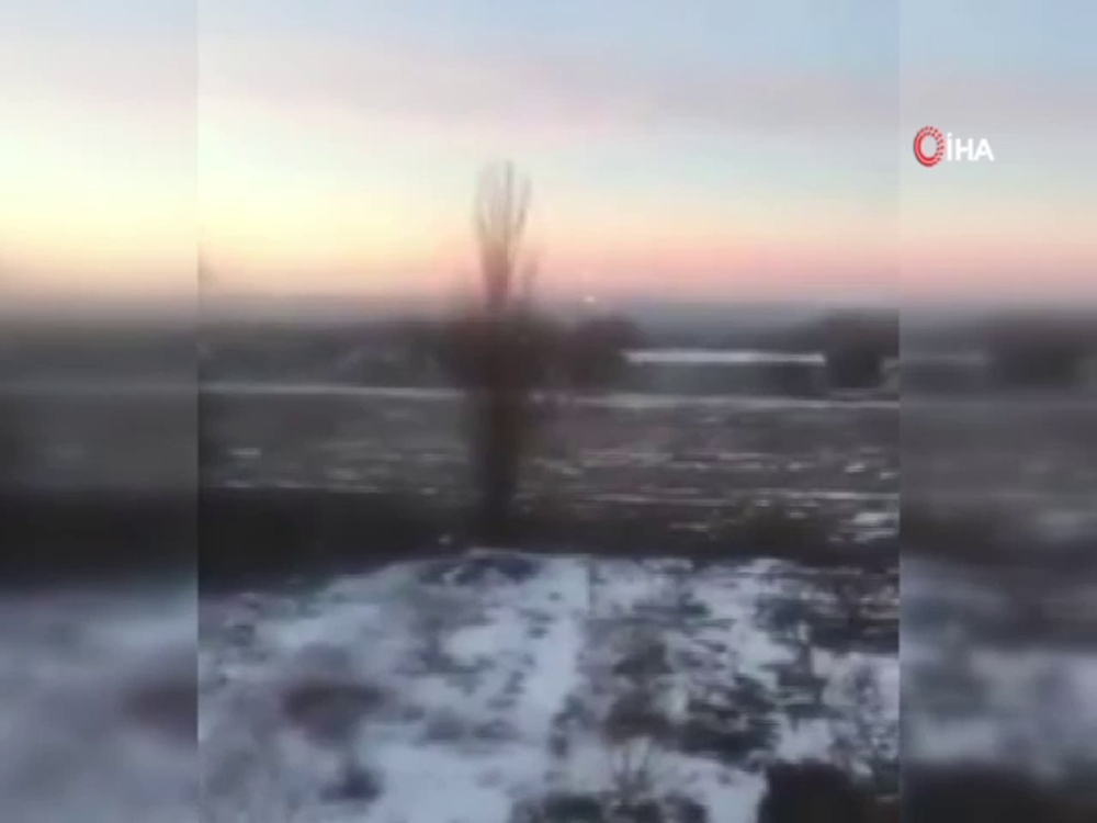 Askerlerin ve ayrılıkçıların çatışmaları amatör kameraya yansıdı