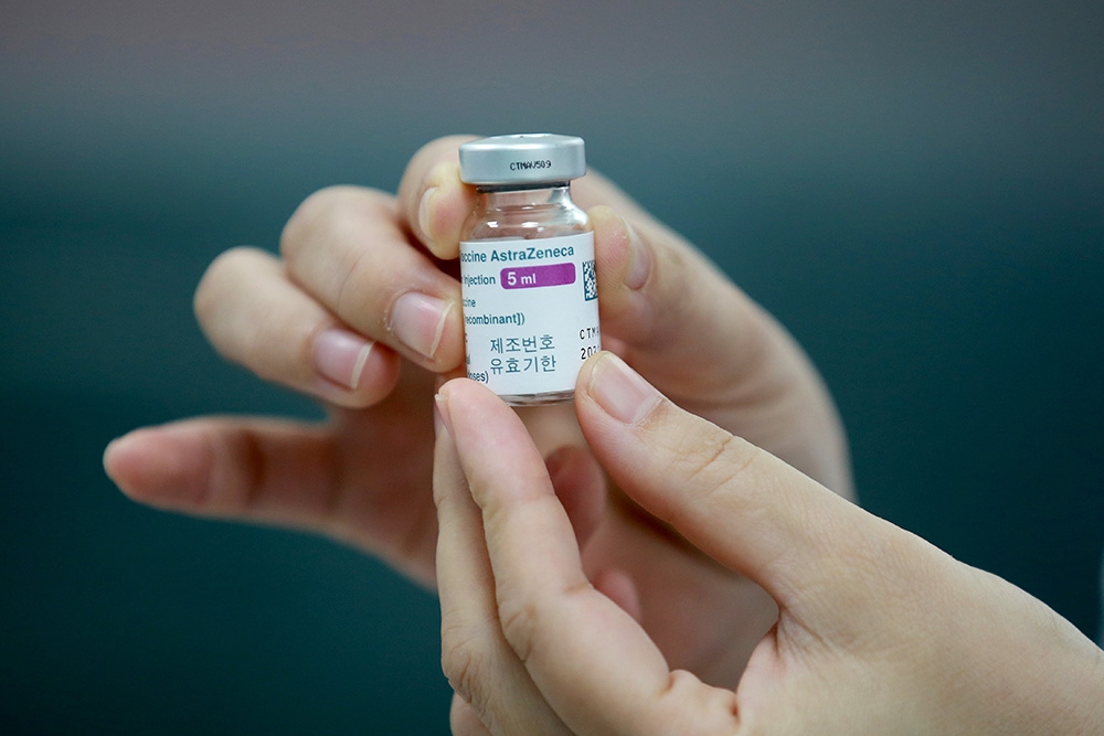 AstraZeneca’nın kullanımı 9 ülkede yeniden başlıyor