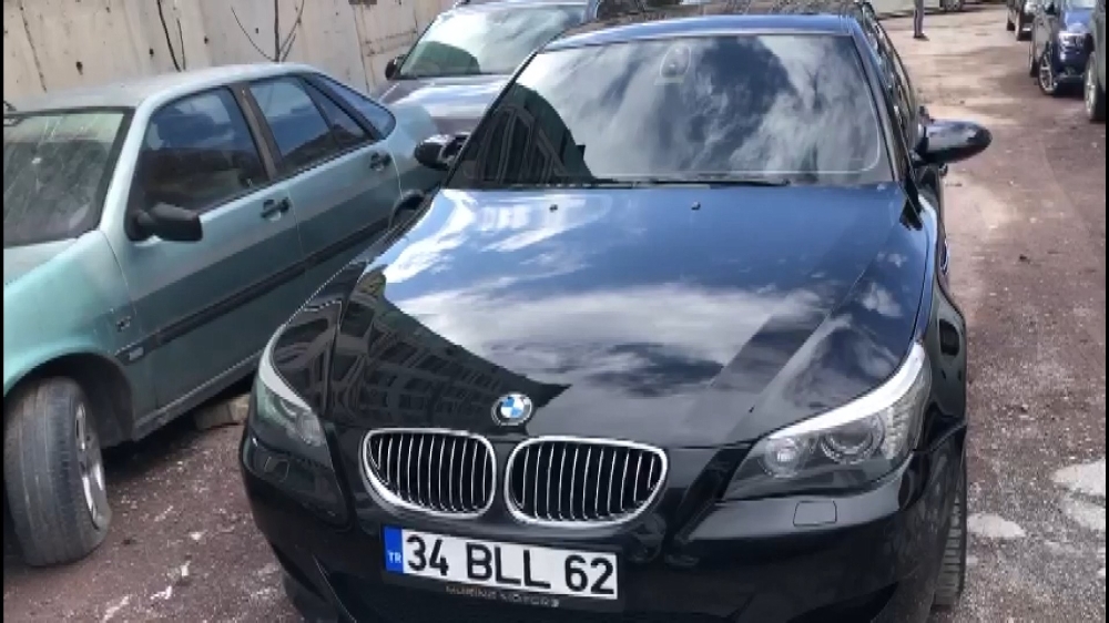 Ataşehir’de lüks aracıyla drift attı, 8 bin 353 lira ceza yedi