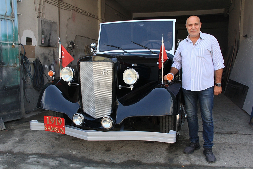 Atatürk’ün Havza yolunda kullandığı aracın benzerini yaptı