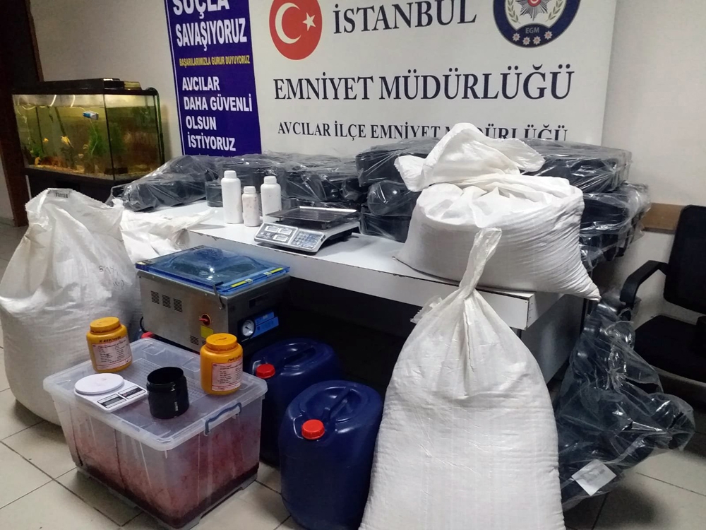 Avcılar’da kaçak tütün operasyonu: 2 gözaltı