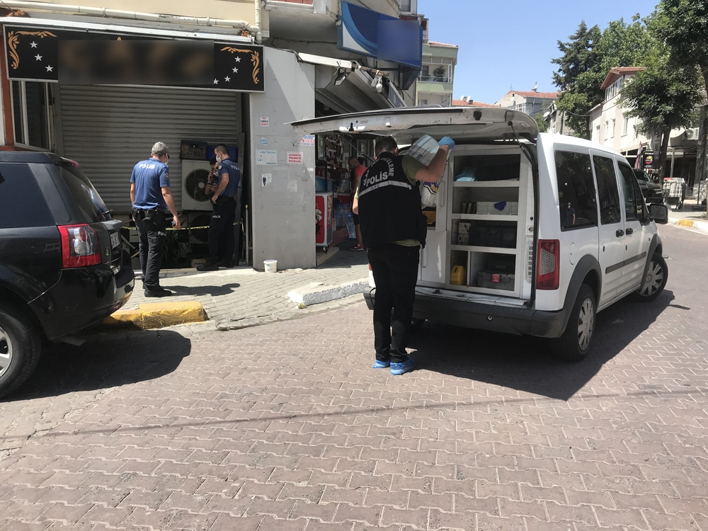 Avcılar’da kafe içinde silahlı yaralama