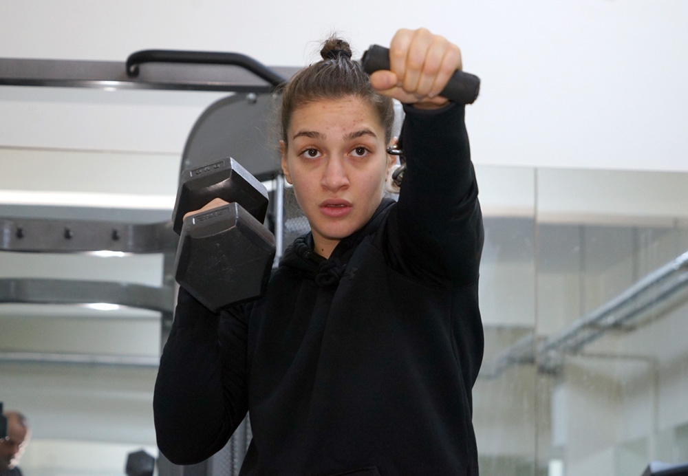 Avrupa Şampiyonu Buse Naz Çakıroğlu: “Hedefim Olimpiyat Şampiyonu Olmak”