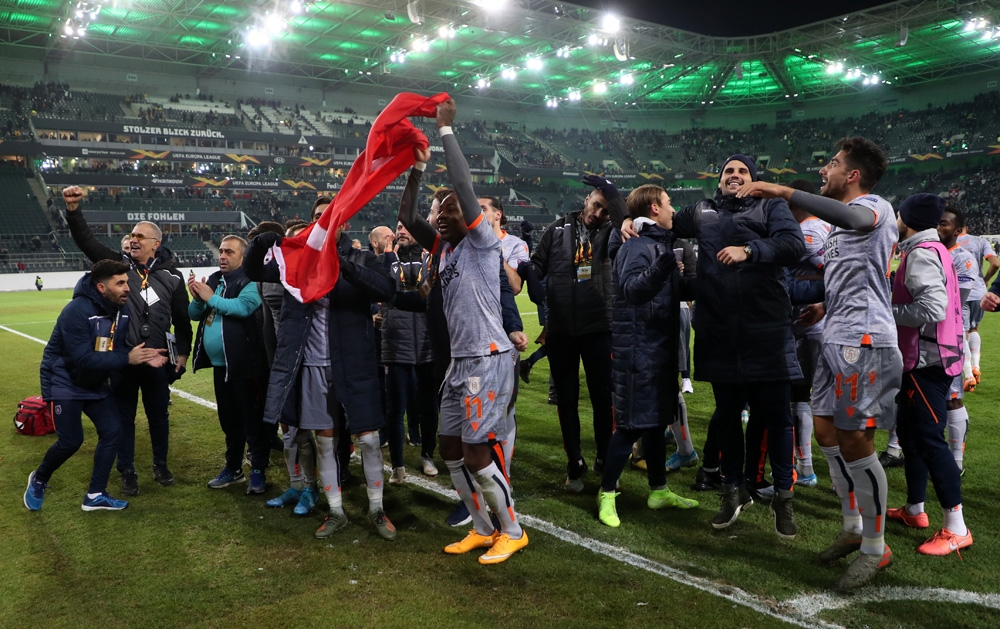 Avrupadaki 4 Galibiyetin 3Ü Başakşehirden