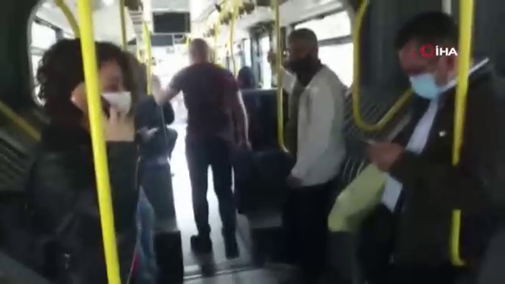 Ayakta yolcu düzenlemesinin ardından metrobüste yeni dönem