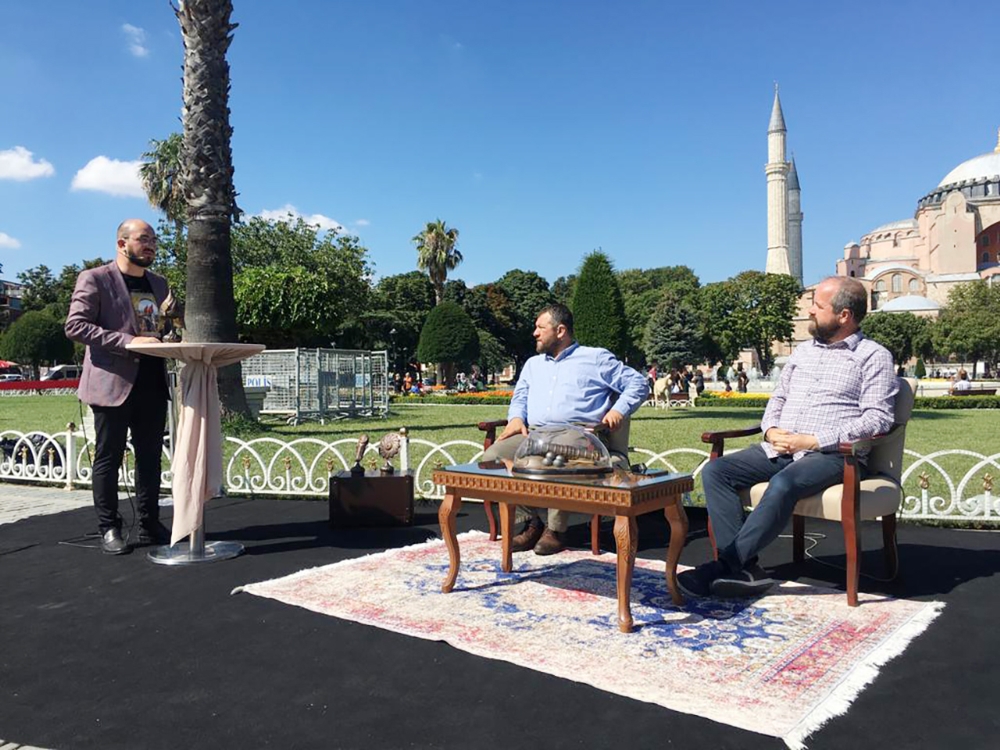“Ayasofya İstanbul’un Ulu Cami’sidir”
