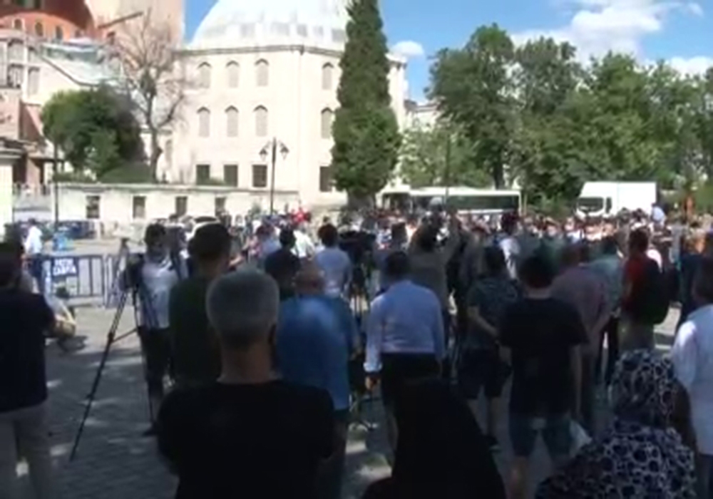 Ayasofya kararını vatandaşlar sevinçle karşıladı