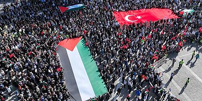 Ayasofya Meydanı'nda Filistin'e destek mitingi