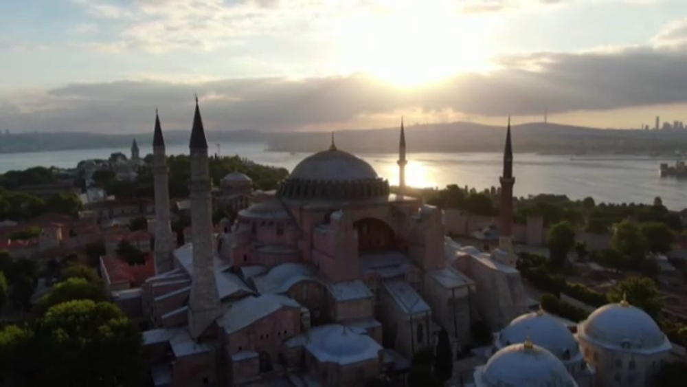 Ayasofya’daki ilk cuma namazı için önlemler alındı
