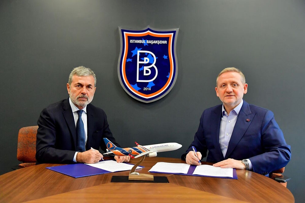 Aykut Kocaman Başakşehir’e imzayı attı
