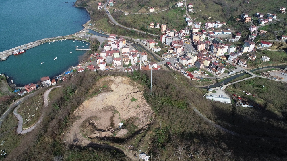 Az güneş alan mahalleye ’Karadeniz’ usulü çözüm