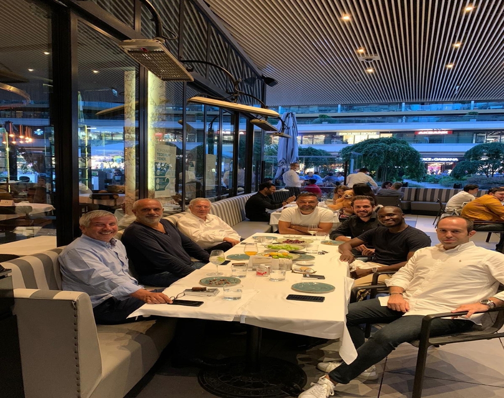 Aziz Yıldırım ve Moussa Sow yemekte bir araya geldi