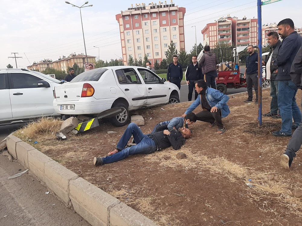 Babasının elini bir an olsun bırakmadı