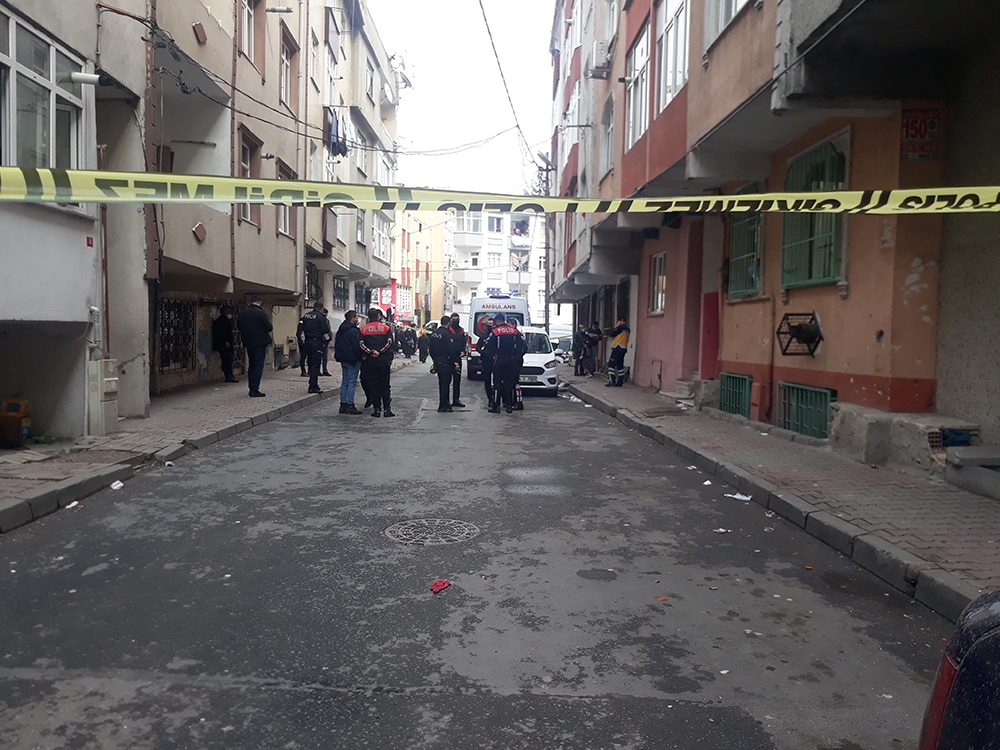Bağcılar’da cinayet: 1 ölü, 1 yaralı