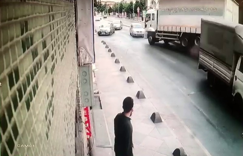Bağcılar’da dehşet anları güvenlik kamerasında