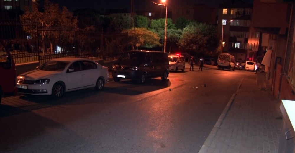 Bağcılar’da iki grup arasında silahlı kavga: 1 ölü