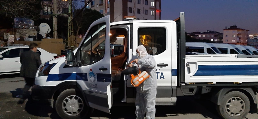 Bağcılar’da okullar ve toplu yaşam alanları gece gündüz dezenfekte ediliyor