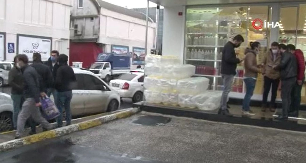 Bağcılar’da silahlı soygun