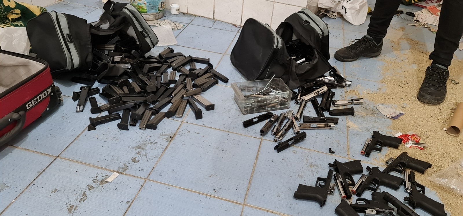 Bağcılar’da yasa dışı silah imalathanesine operasyon
